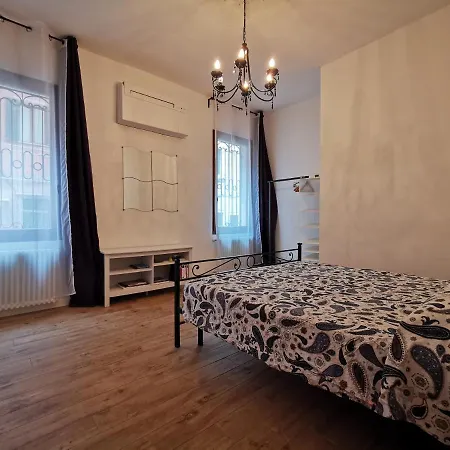 Ca' Delle Furlane Apartment *